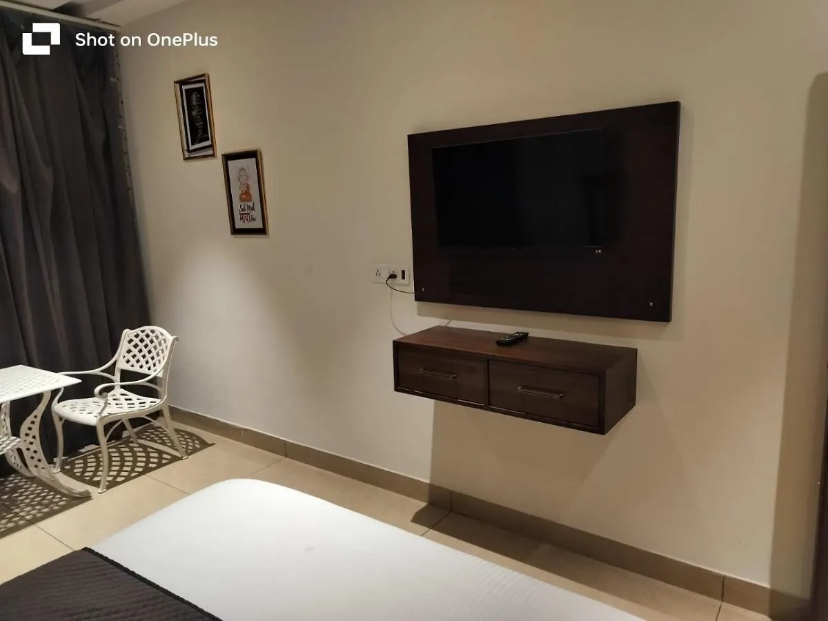Kd Residency Hotel Zirakpur 3*,  India